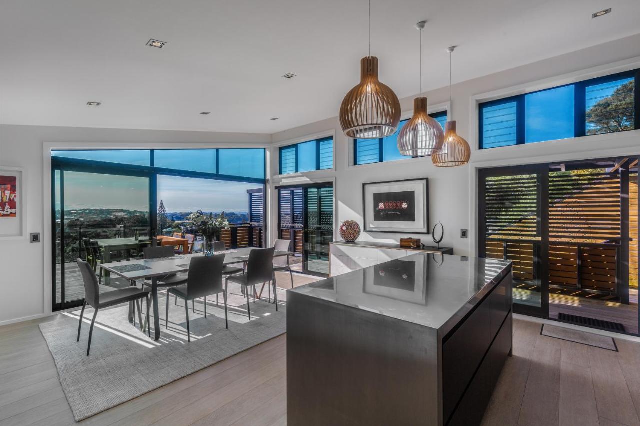 Taonga With Sea Views By Waiheke Unlimited Villa Oneroa Exterior photo