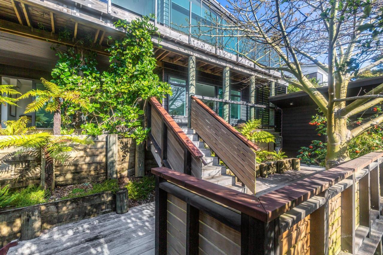 Taonga With Sea Views By Waiheke Unlimited Villa Oneroa Exterior photo